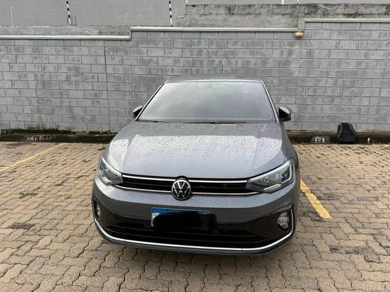 VOLKSWAGEN VIRTUS 1.0 200 TSI HIGHLINE AUTOMÁTICO